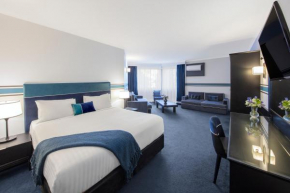 Отель Ramada Diplomat Canberra  Канберра